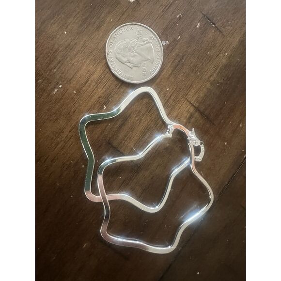 925 Sterling Silver Geometric Earrings Large Hoops - Picture 4 of 4